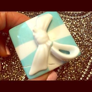 Tiffany authentic ceramic blue ring box. Broken